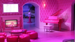 Barbie Dreamhouse Rumah Impian Yang Menjadi Kenyataan